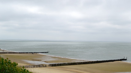 Fototapeta na wymiar Plaża Vlissingen, Holandia