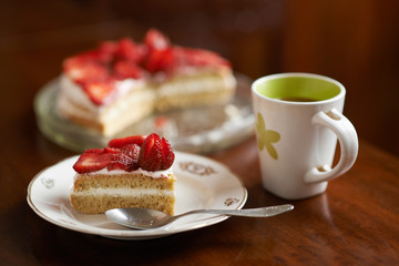 sponge cake decorated with strawberries