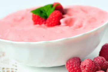 Raspberry cream