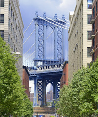 Manhattan Bridge viewed from Brooklyn, New York