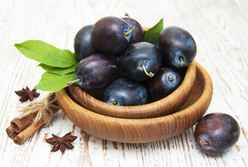 Fresh purple plums