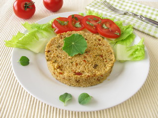Couscous mit Salat