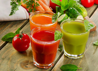 Fresh vegetable  juices