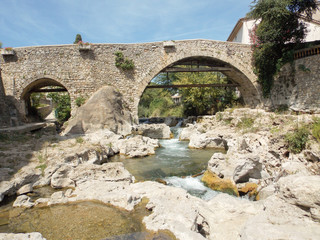 pont rivière var