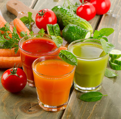 Fresh vegetable  juices