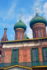 Fototapeta na wymiar Church of Saint Nicolas in Yaroslavl, Russia.