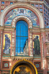 Obraz premium entrance to the church