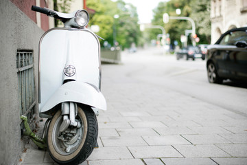weiße scooter