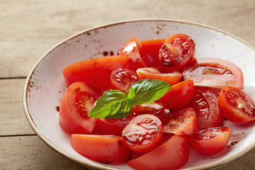 fresh tomato salad