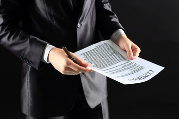 The process of signing new business contract