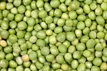 Fresh green peas