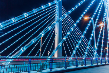 Cable-stayed bridge, night lighting shapes