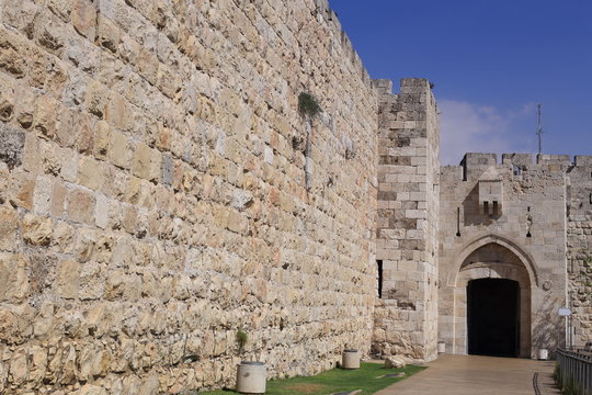 Jerusalem city walls