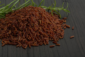 Raw brown rice