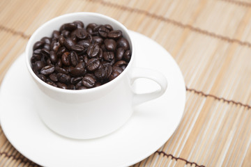 Roasted coffee beans