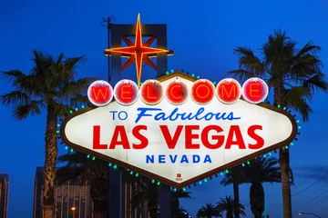 Poster Welcome to Fabulous Las Vegas sign © andreykr