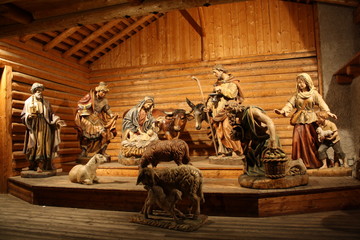 Il presepio in legno di Santa Cristina di Valgardena