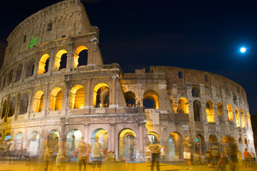 Fototapeta premium Colosseum at night
