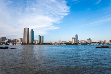 Obraz premium xiamen skyline at dusk
