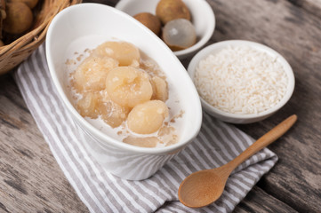 Thai dessert