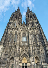 Fototapeta na wymiar Front of cologne cathedral, Germany