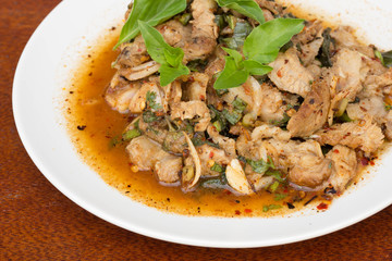 grilled pork spicy salad