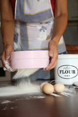 Sieve flour