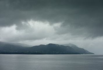 brume dans les fjords