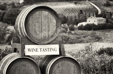 wine tasting © fottoo
