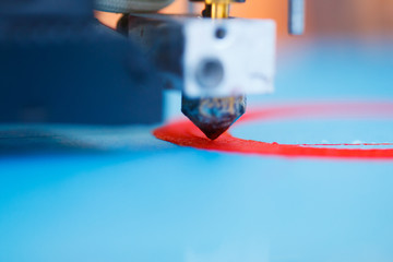 head of 3d printer in action
