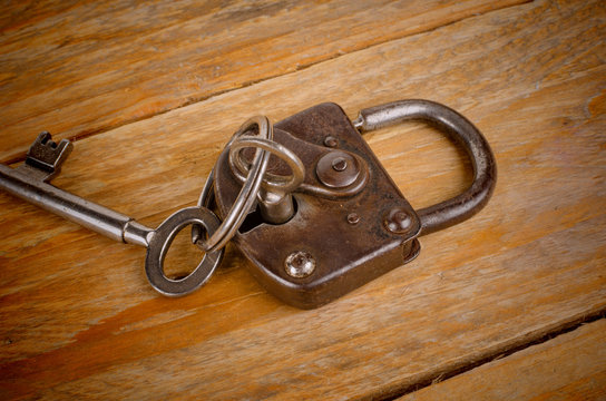 Keys and padlock