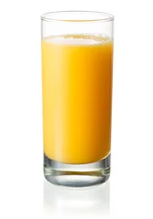 Zelfklevend Fotobehang Vol glas jus d& 39 orange op witte achtergrond. Met clipping pa © Tim UR