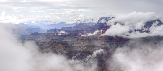 Fototapeta na wymiar Foggy Grand Canyon