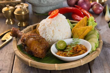 fried rice set with chicken