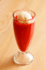 strawberry smoothie with ice cream