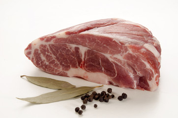 pork shoulder with bay leaf and pepper