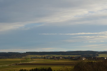 Obraz premium Landschaft im Dunkelsteinerwald