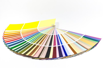 Farbf&auml;cher mit wei&szlig;em Hintergrund