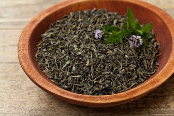 Fototapeta premium Green tea with mint. Selective focus