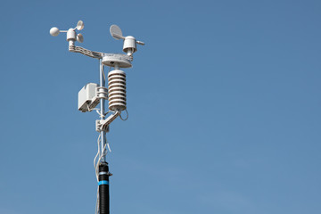 Devices meteorological station
