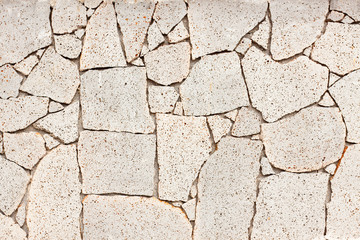mur, parement de pierres basaltiques