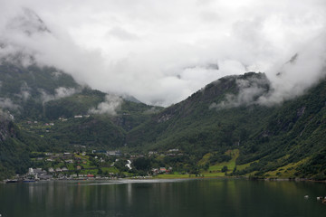 Fototapeta na wymiar fjord