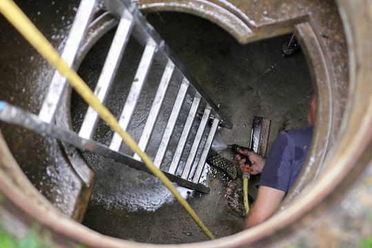 Zisterne, Cleaning Water Cistern