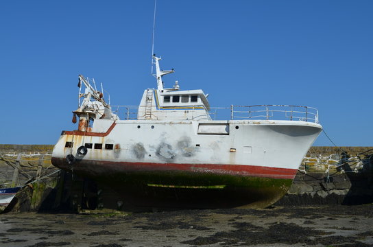 Bateau de p&ecirc;che &agrave; quai (Normandie)