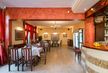  simple  restaurant interior