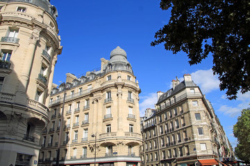 Hausfassaden in Paris