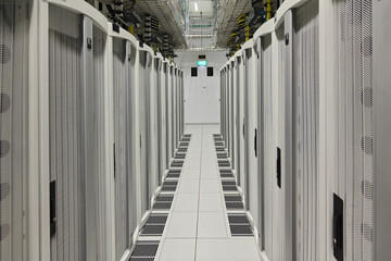 Fototapeta premium DataCentre Walkway