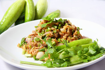 Tuna spicy salad
