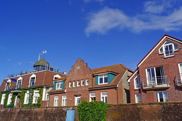 NEUHARLINGERSIEL ( Ostfriesland ) - Stadtpanorama