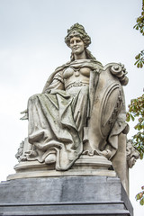Fototapeta na wymiar Standbeeld van Stedemaagd Kopie Amsterdam